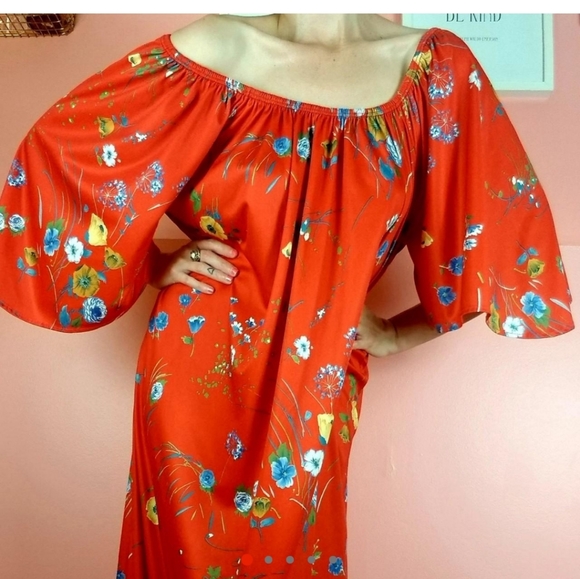 Fabulous Floral MooMoo - Picture 1 of 6